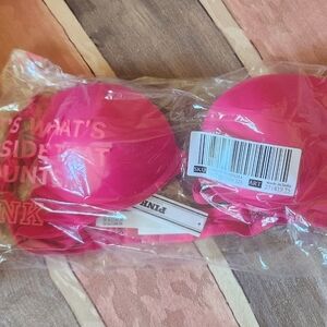 PINK Wear Everywhere Super Push-Up Bra in Hot Stuff